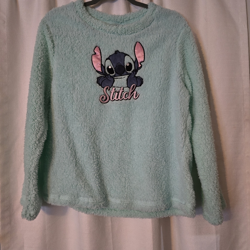 Disney Stitch Sleepwear Top Size Small